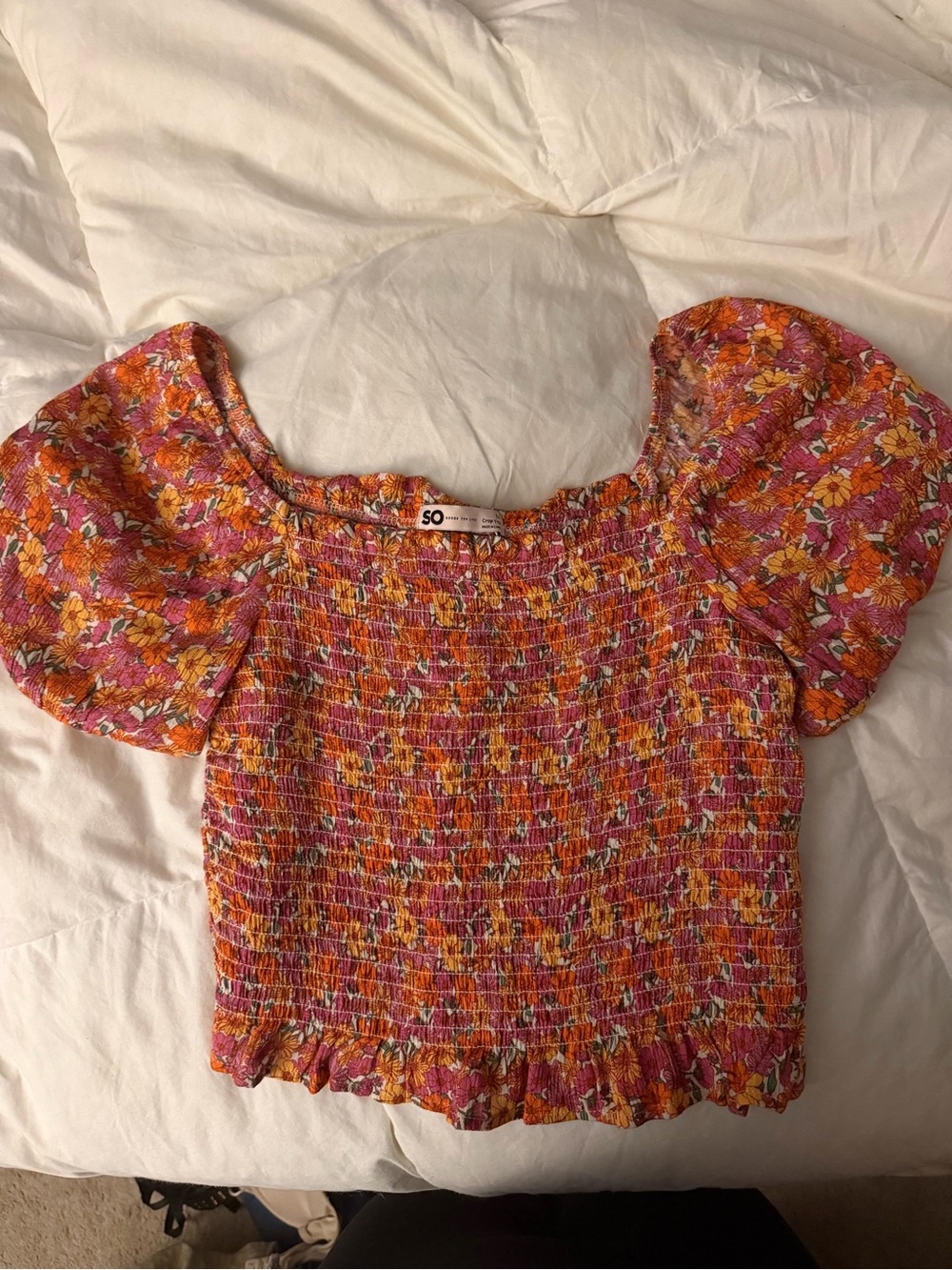 SO Pink-Orange Floral Smocked Puff Sleeve Crop Top